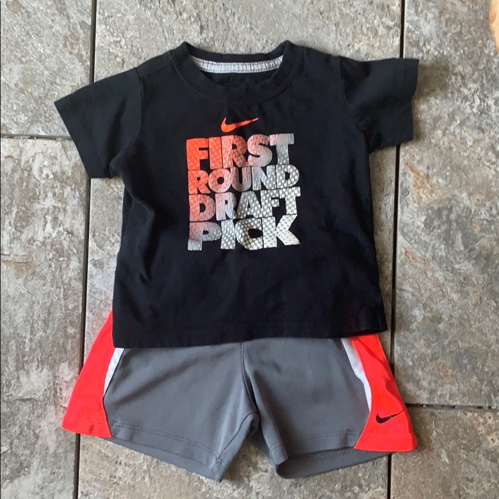 Nike kids 12M outfit